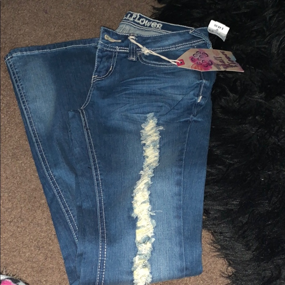 Bootcut dark jeans with ripped